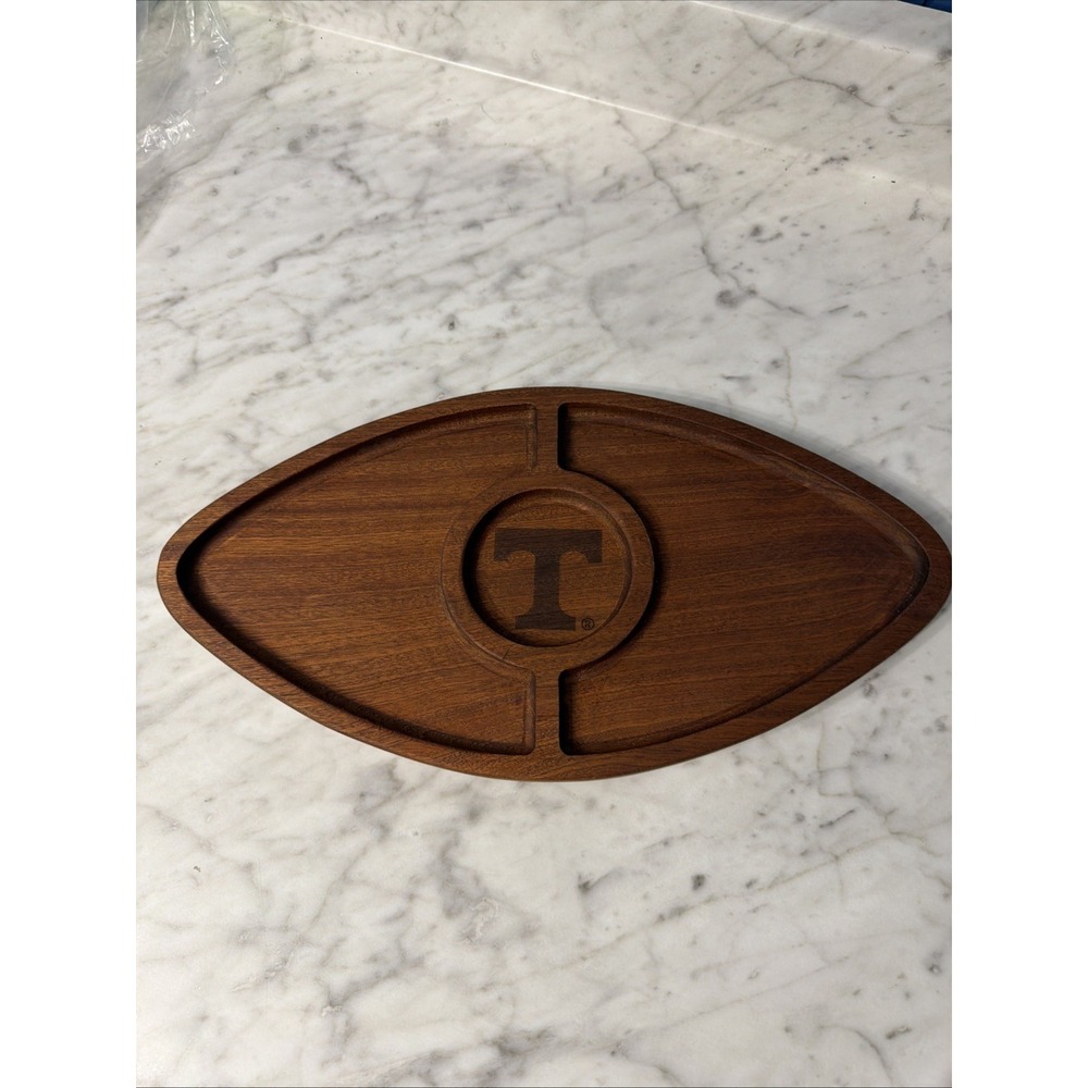 The Memory‎ Company Tennessee Serving Board
